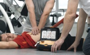 Dal 1° luglio obbligo di defibrillatori in tutti gli impianti sportivi