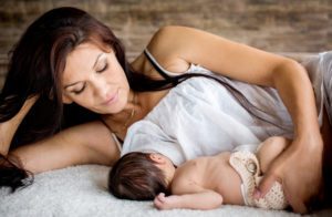 9 cibi da evitare quando si allatta al seno