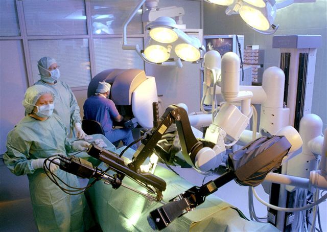 Chirurgia ginecologica, le nuove tecniche in diretta dalla sala operatoria