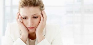 4 motivi per cui le donne soffrono di ansia più degli uomini