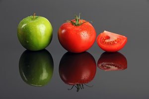 Polmoni sani con una dieta ricca di pomodori e mele