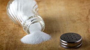 Consumare troppo sale può causare problemi alla memoria