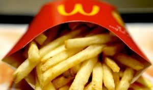 Curare la calvizie con le patatine di McDonald’s. La scoperta degli scienziati