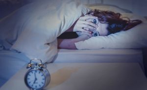 Prendi melatonina per dormire? L’allarme per la salute dalla Francia