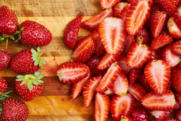 strawberry-2960533_1280