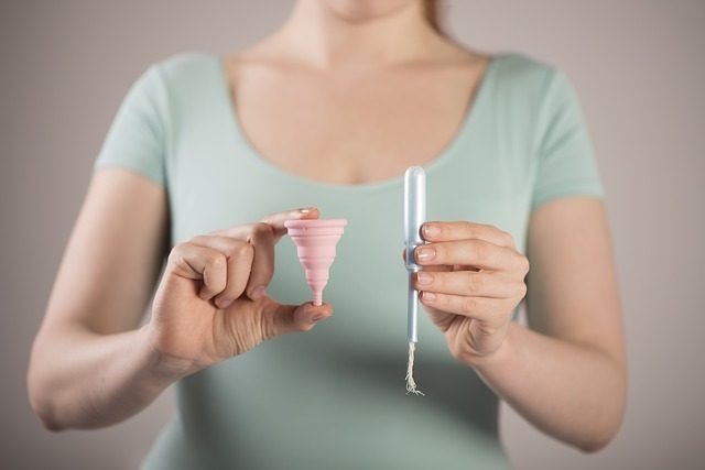 4 cose che le donne devono sapere sui tamponi vaginali