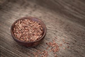I semi di lino fanno bene alla salute? Ecco i miti da sfatare