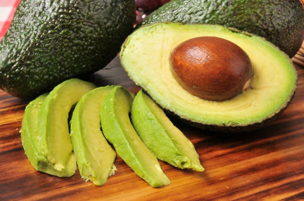 Semi di Avocado utili per contrastare l’infiammazione, la scoperta di uno studio