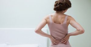 Cos’è la sciatica, perché viene e come alleviare il dolore