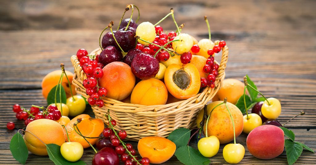 Dolori reumatici: ecco la frutta da mangiare per avere sollievo