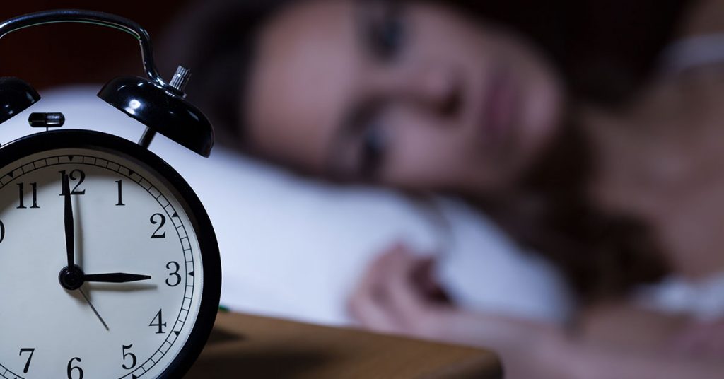 Dormi meno di 8 ore a notte? Rischi di sviluppare questa malattia