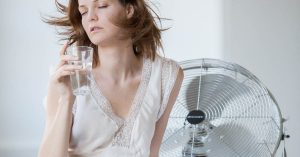Perché è pericoloso dormire con il ventilatore acceso
