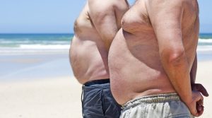 Perché gli uomini ingrassano nello stomaco? La scoperta di uno studio