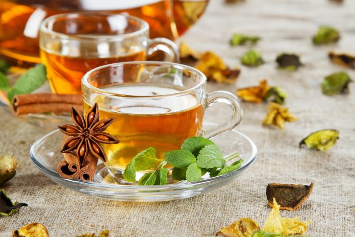 Tè, tisane e infusione: ecco la differenza