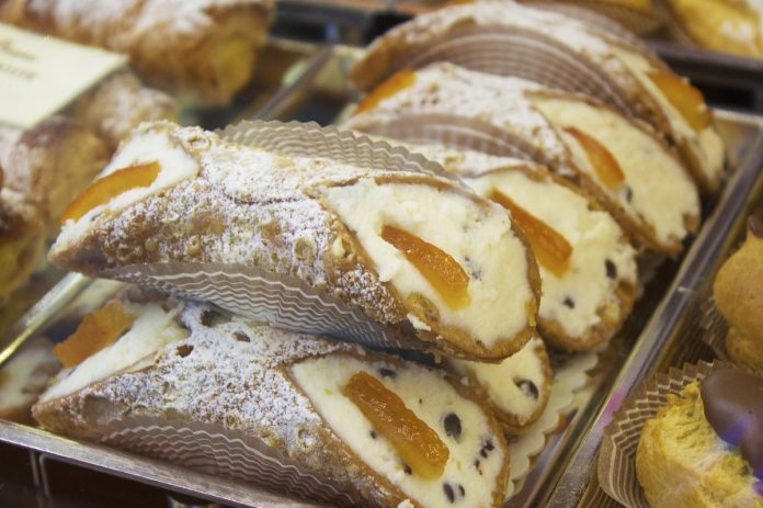cannoli siciliani