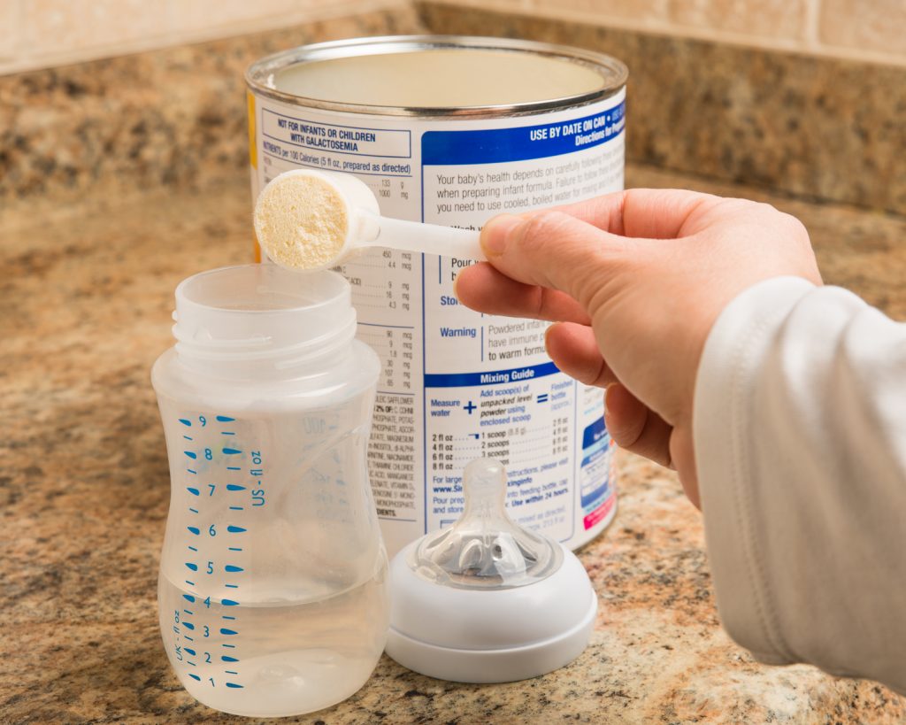 Ritirato latte in polvere per neonati dai supermercati, ecco marca e lotti