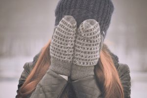 Perché ci ammaliamo più facilmente quando fa freddo?