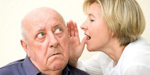 Presbiacusia: i sintomi quando l’udito comincia a diminuire