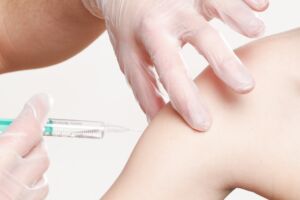 Coronavirus: il vaccino potrebbe essere disponibile a settembre