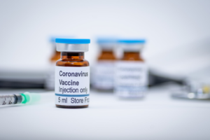 Coronavirus, Oxford: “Un milione di dosi di vaccino entro settembre”