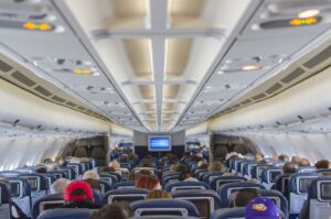 Coronavirus: c’è rischio di contagio a bordo degli aerei?