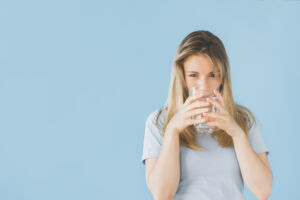 Una corretta idratazione è un’arma per combattere stress e insonnia
