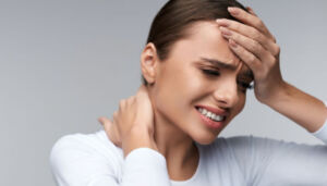 Giramenti di testa: sintomi, quando allarmarsi e i rimedi
