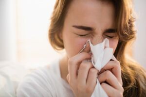 Disturbi virali: cosa fare in caso di raffreddore?