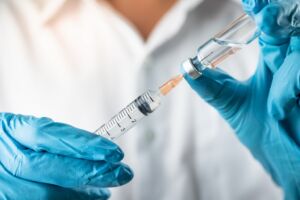Il vaccino antinfluenzale ha degli effetti collaterali? La risposta