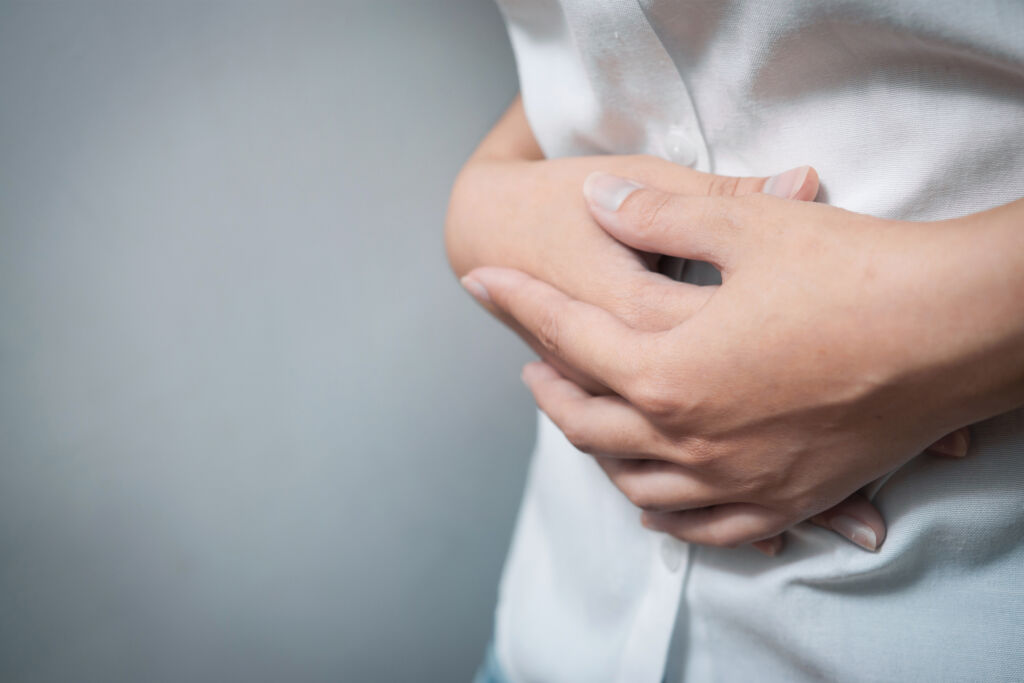 Borborigmi: perché lo stomaco brontola? Cause e rimedi