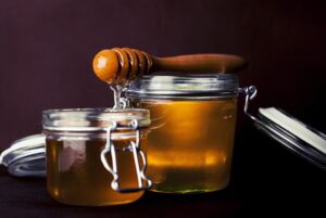 Come si distingue il miele vero dal miele falso?