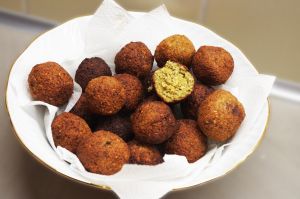 Quante calorie contengono i falafel? Fanno bene alla salute?