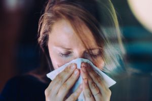Come distinguere i sintomi dell’allergia da quelli del Covid-19?
