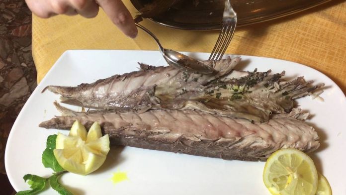 lisca pesce gola