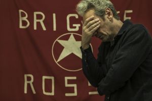 Fabrizio Gifuni è Aldo Moro in “Esterno notte” di Bellocchio