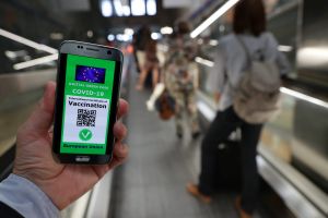 Green Pass, Garante Privacy “I gestori dei locali possono controllare”