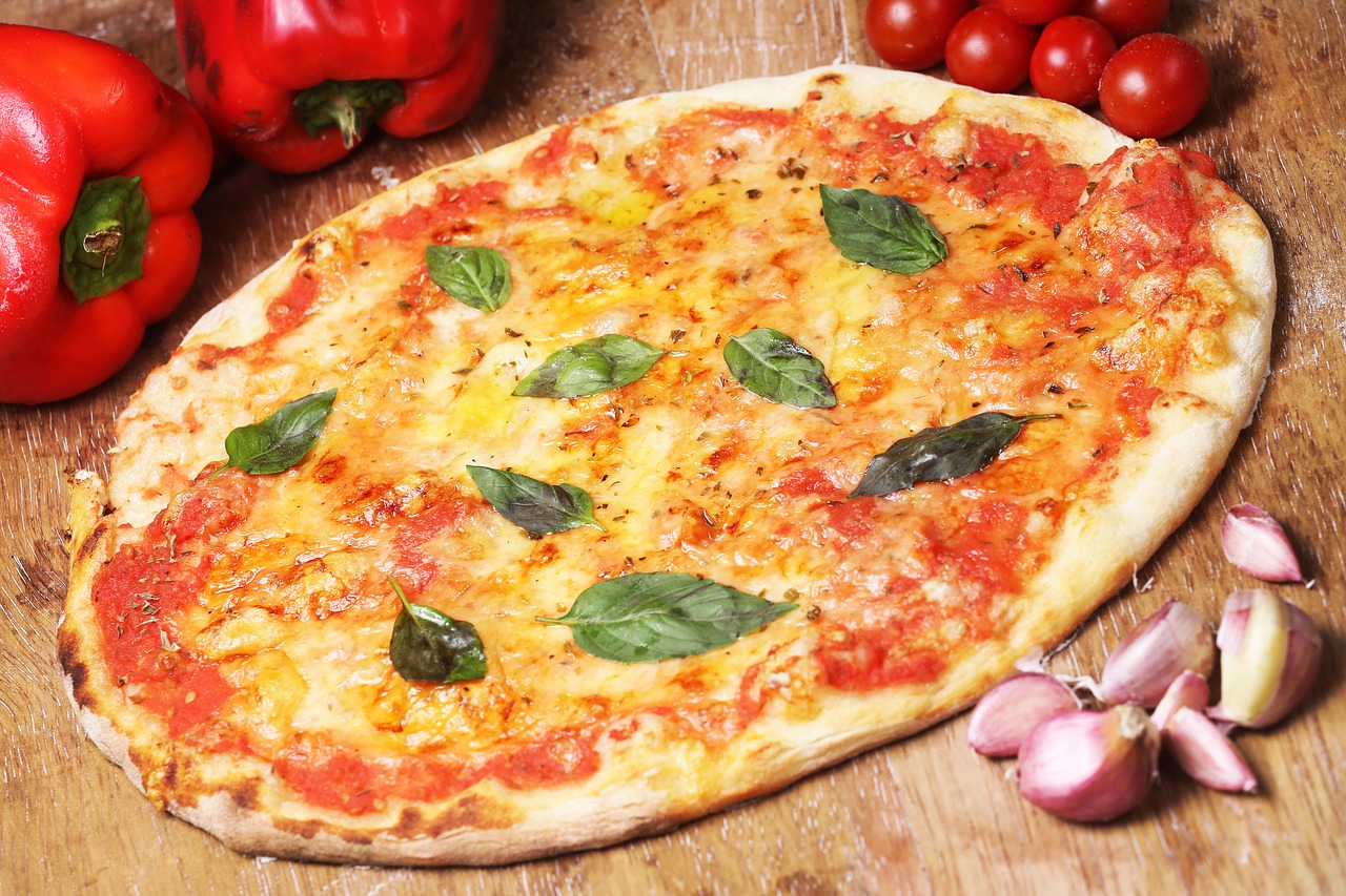 calorie pizza margherita