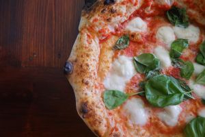 Quante sono le calorie della pizza margherita?