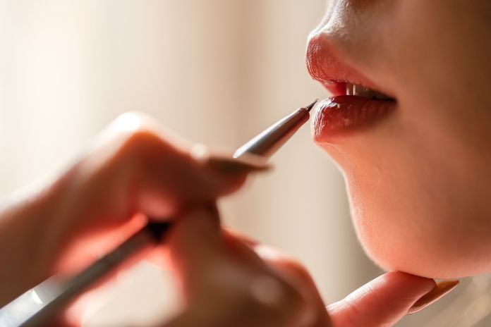 makeup-g85dbae682_1280