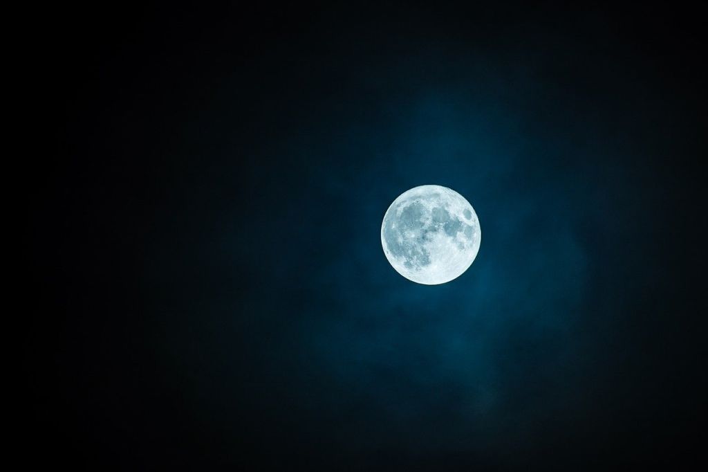 Allergia alla polvere lunare, l’uomo non potrà vivere sulla luna?