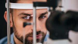 Chirurgia refrattiva: facciamo il punto sulle tecniche con cui correggere i problemi della vista