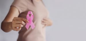 Cancro al seno, c’è un nuovo farmaco che promette bene
