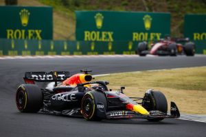 Verstappen vince in Ungheria, Ferrari fuori dal podio