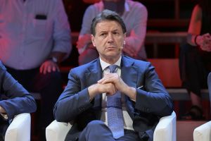 Elezioni, Conte “No a calderone. Governo larghe intese rischia franare”