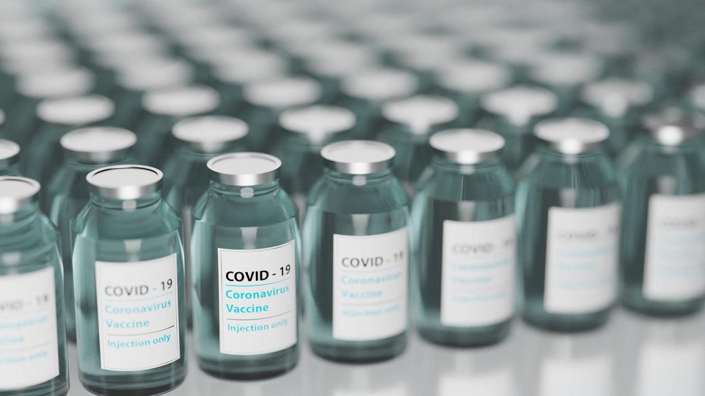 Vaccini anti Covid-19, Moderna fa causa a Pfizer e BioNTech
