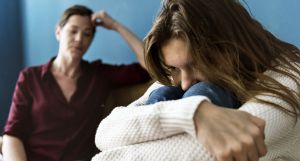 Problemi negli adolescenti: come riconoscerli ed essere di supporto