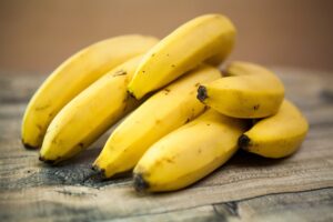 Puoi mangiare le banane se hai il colesterolo alto? Ecco la risposta