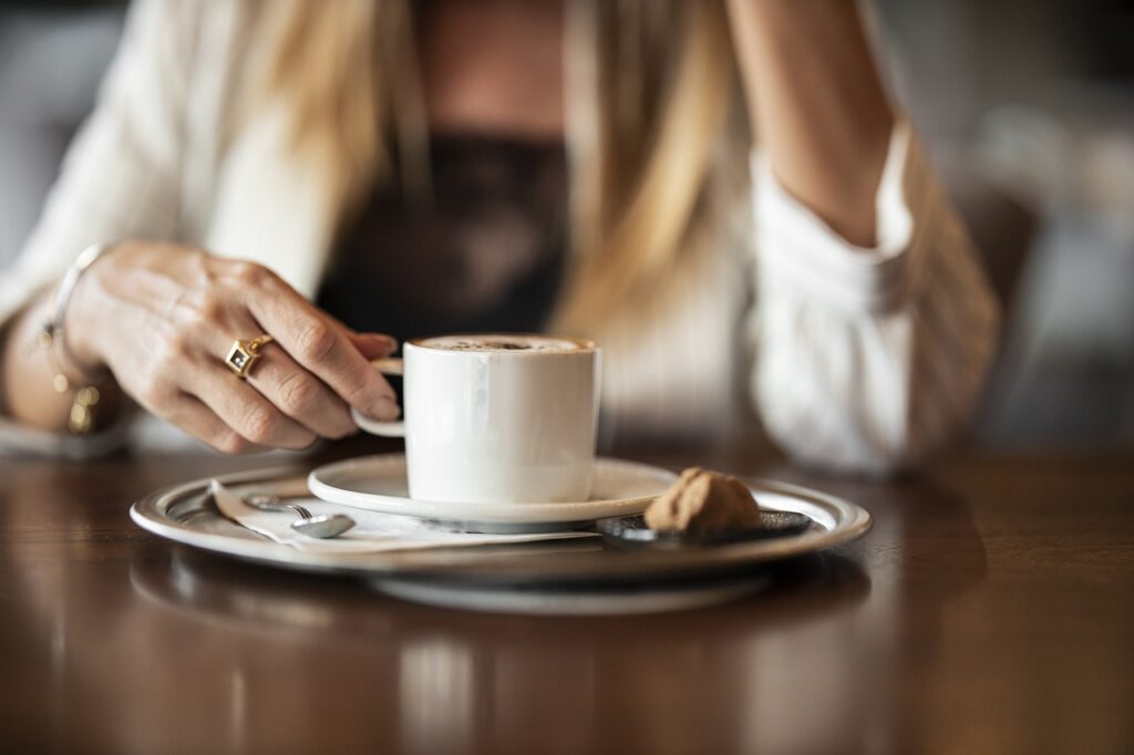 Perché il caffè fa andare in bagno?