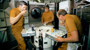 Cosa mangiano gli astronauti nello spazio?