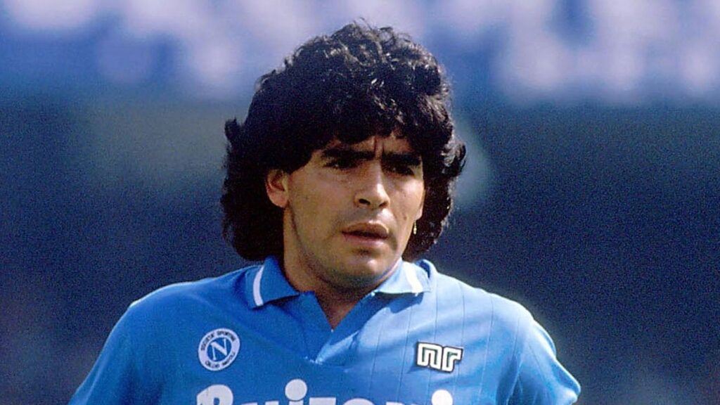 Diego Armando Maradona.